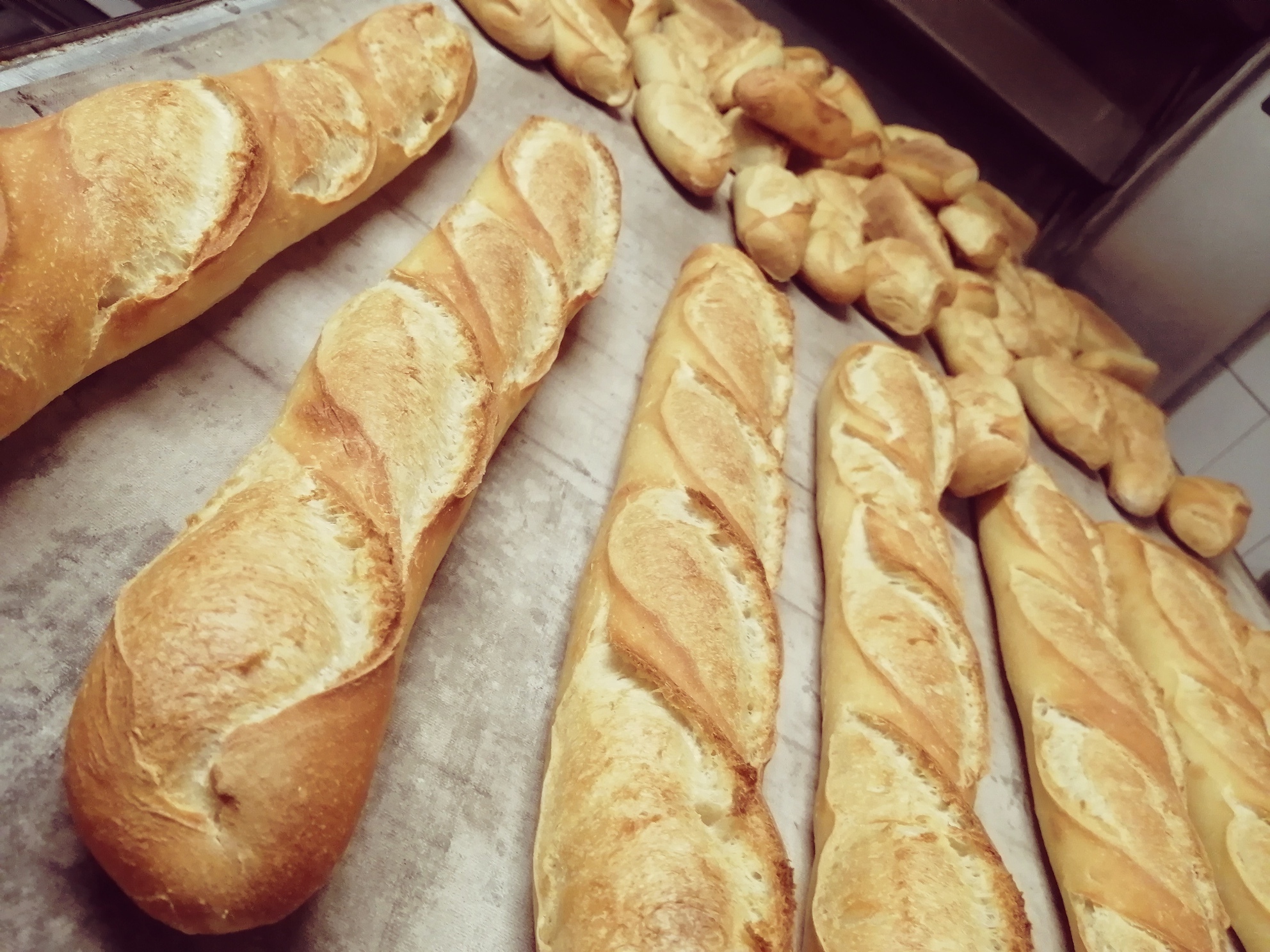 Un large choix de pains créés avec des farines locales de qualité